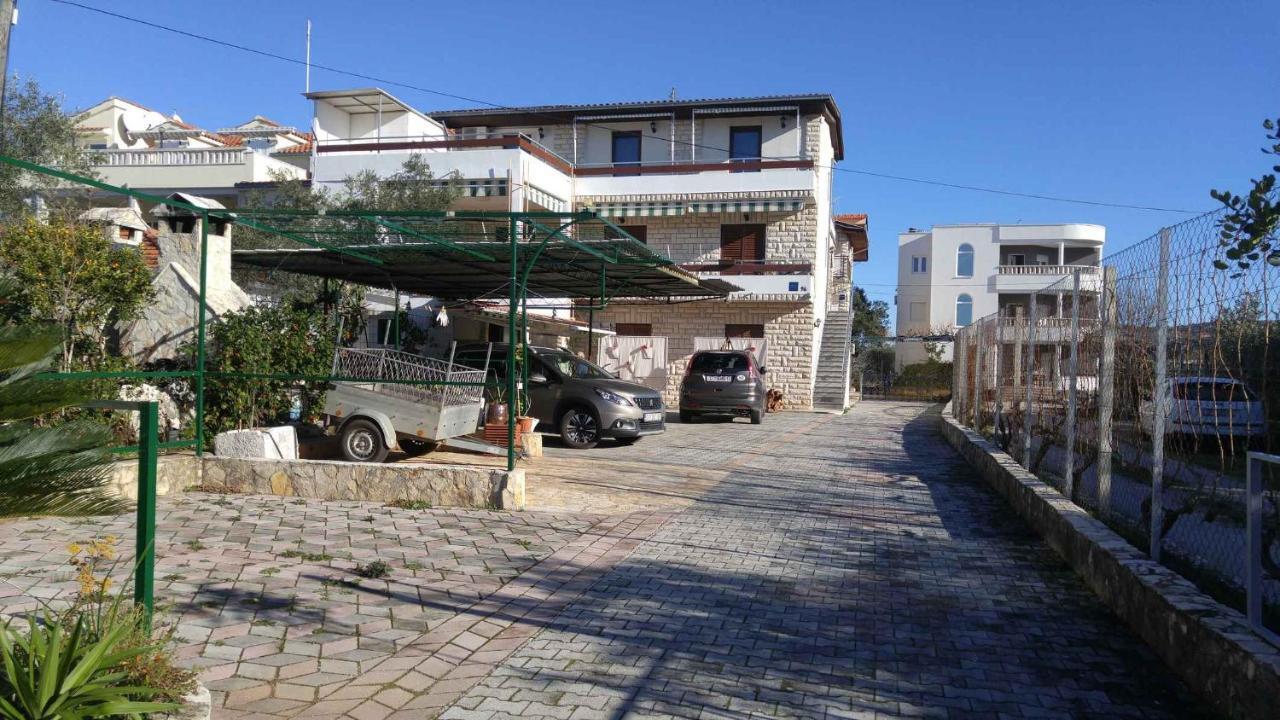 Vera Apartment 1 Рогозница Номер фото